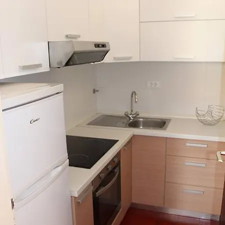 Pineta House Vidos Apartman