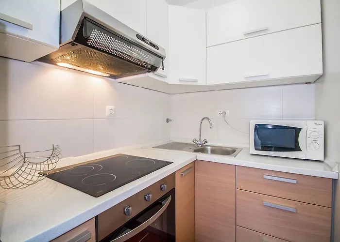 Pineta House Vidos *