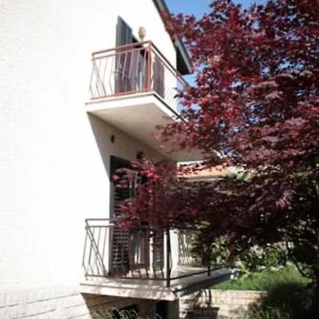 Pineta House Vidos *