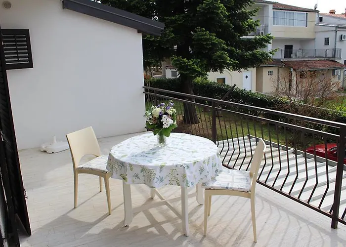 Διαμέρισμα Pineta House Vidos Πόρετς