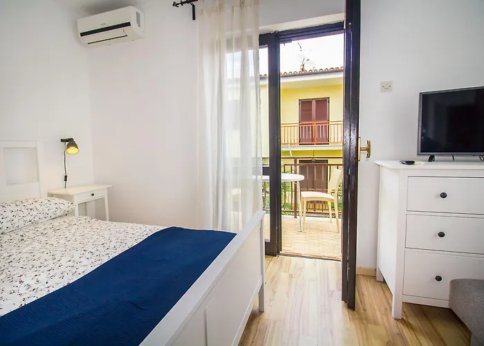 Pineta House Vidos Apartamento *