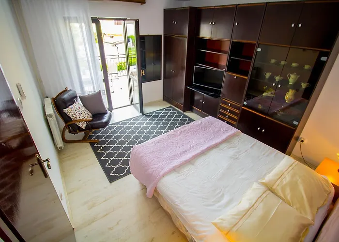 Pineta House Vidos Апартаменти